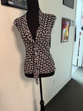Express Black and White Polka Dot Tie-Front Cap-Sleeve Top